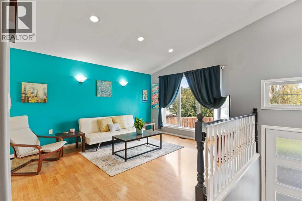 110 Pleasant Drive - 12