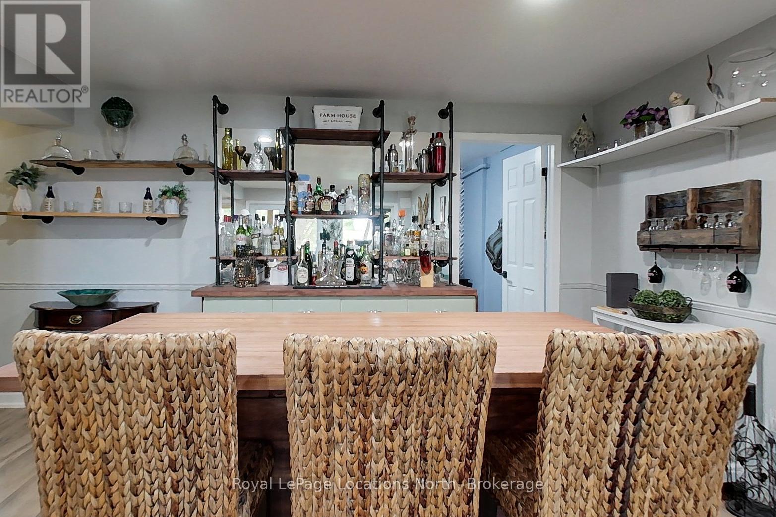26106 EUPHRASIA ST. VINCENT TOWNLINE - 31