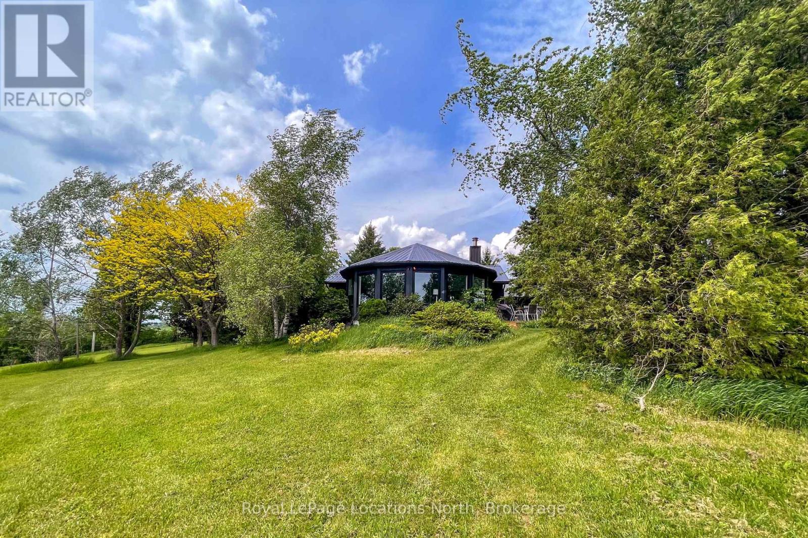 26106 EUPHRASIA ST. VINCENT TOWNLINE - 45