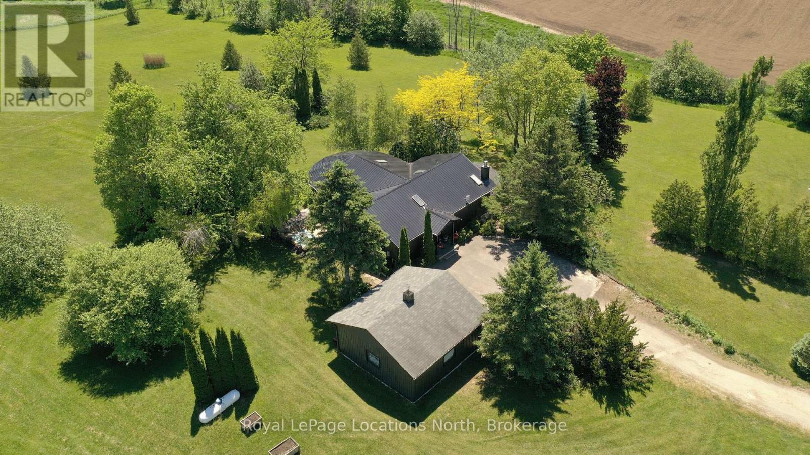 26106 EUPHRASIA ST. VINCENT TOWNLINE - 49