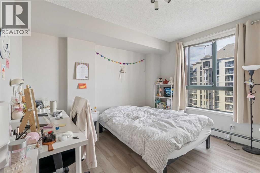 #1408 1111 6 Avenue SW - 23