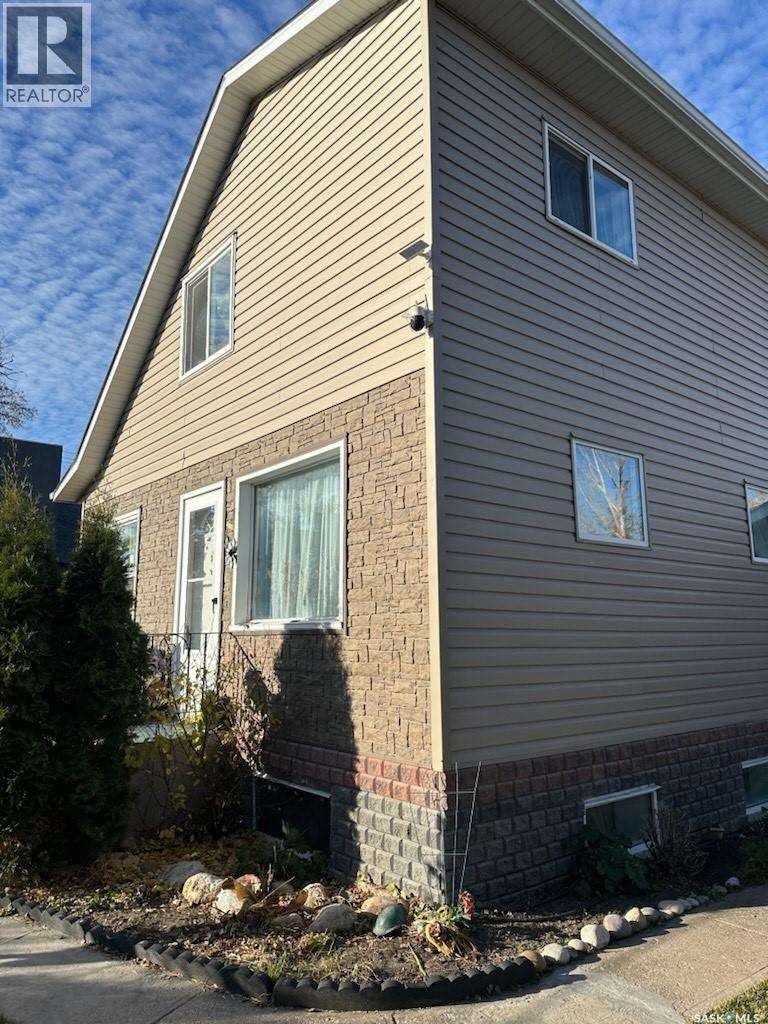 2216 20th STREET W - photo 2