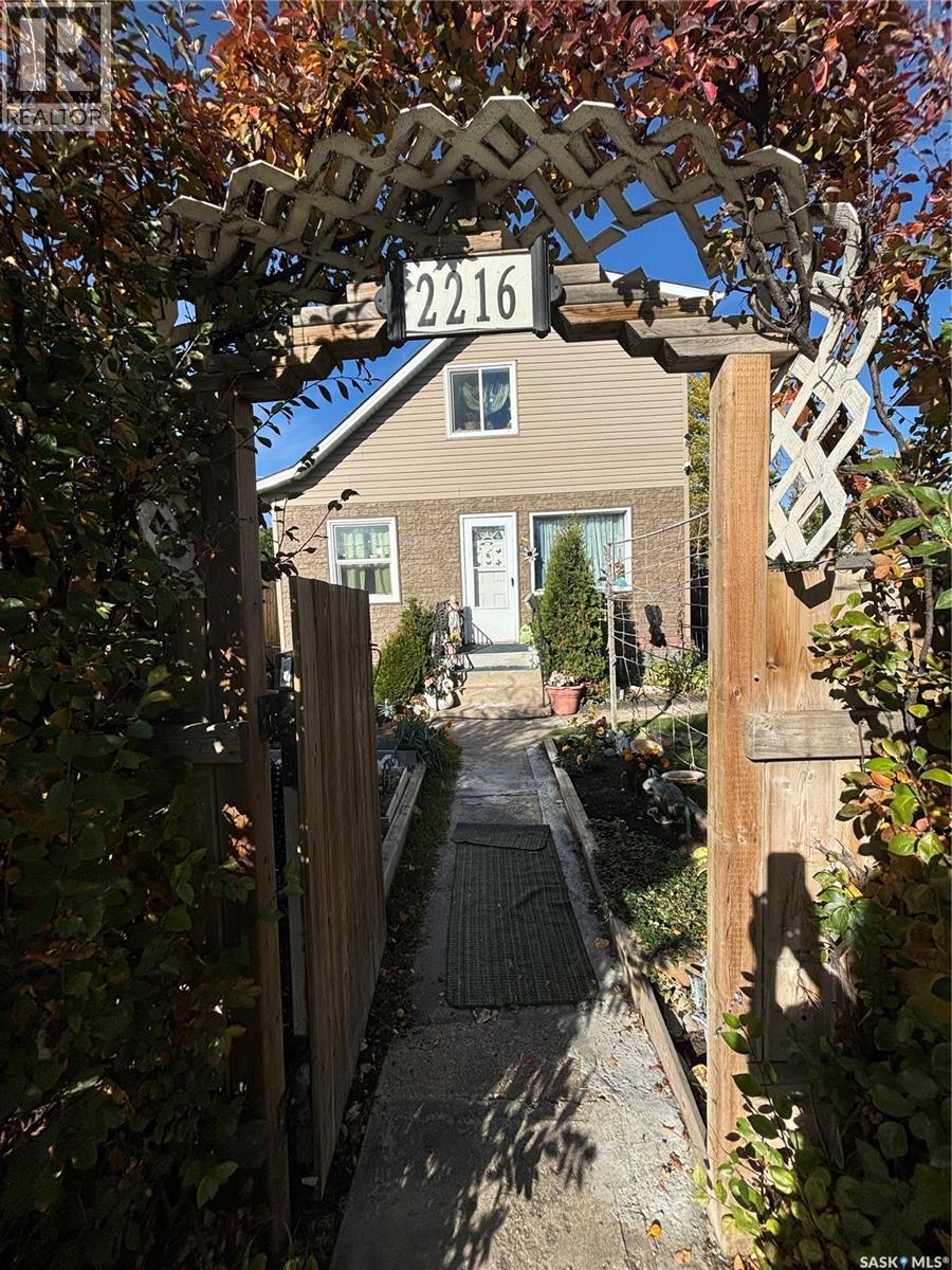 2216 20th STREET W - photo 3