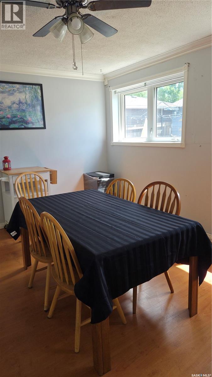 1107 Lillooet STREET W - 14
