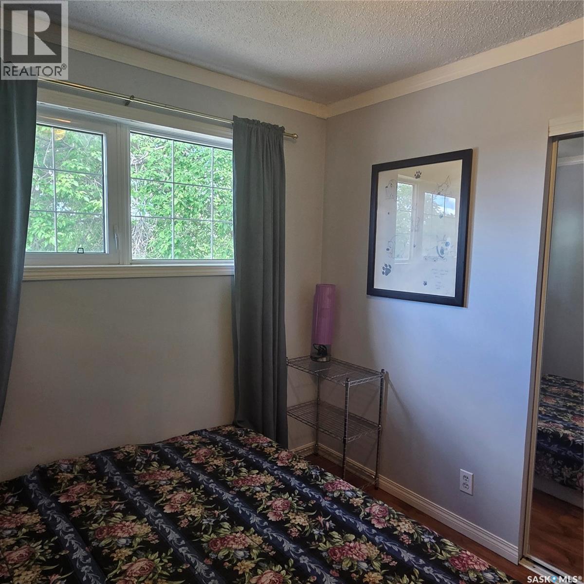 1107 Lillooet STREET W - 18