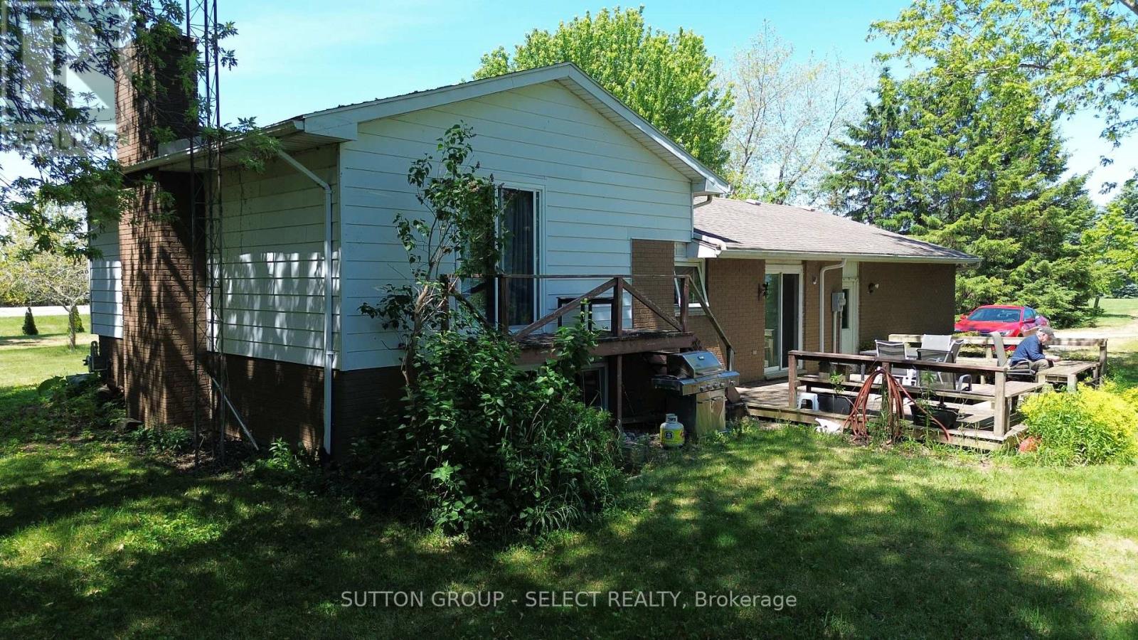 7504 TALBOT TRAIL - 11