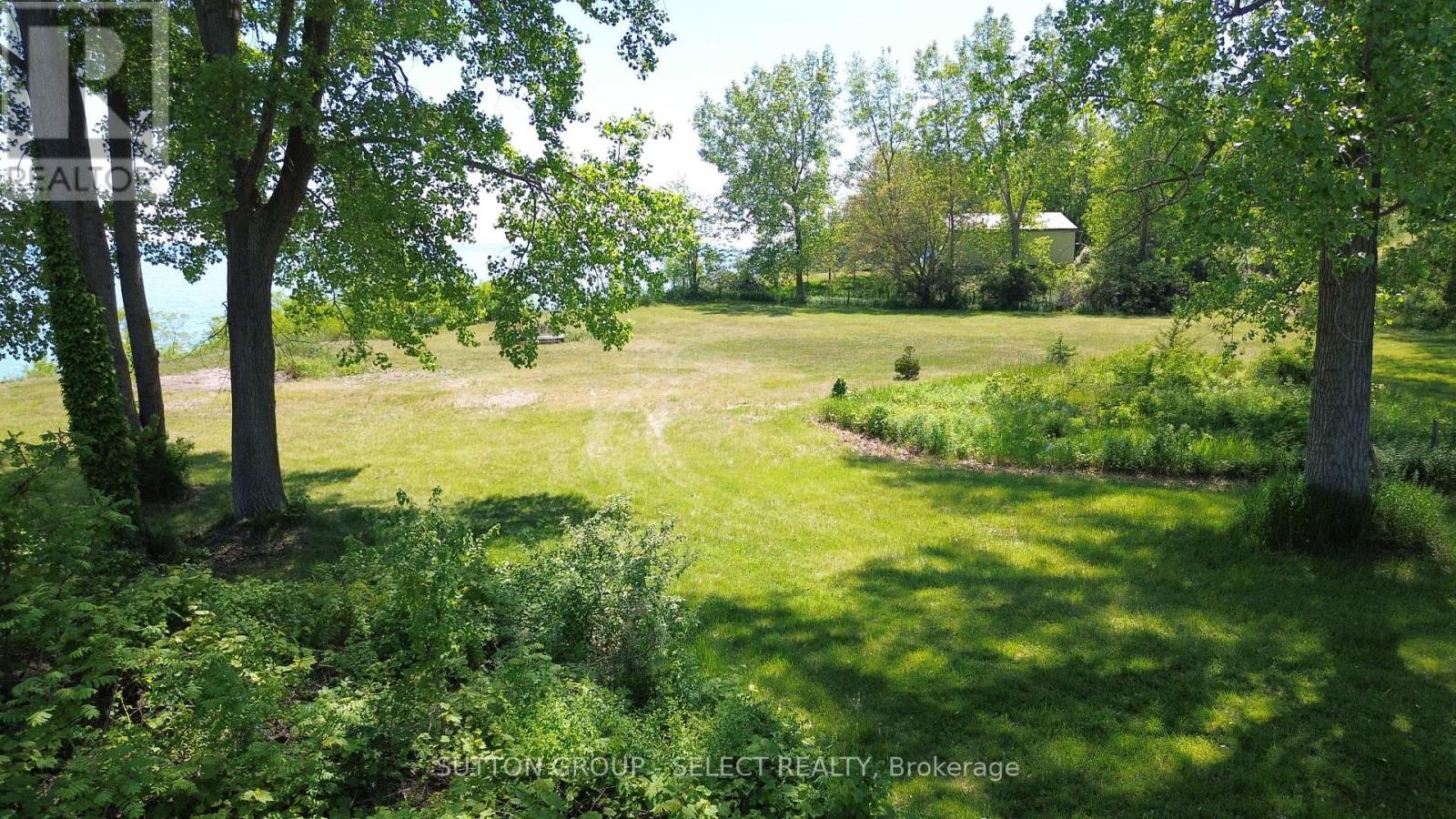 7504 TALBOT TRAIL - 35
