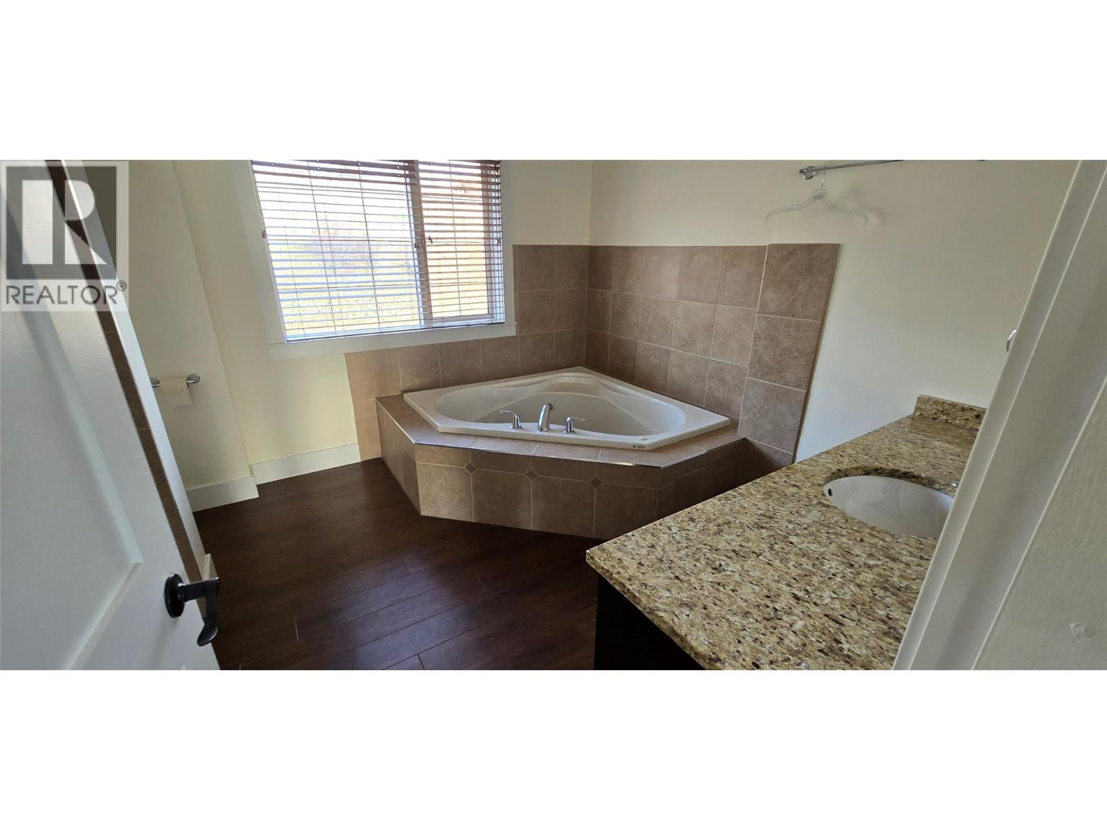 3111 Agnew Road, Vernon