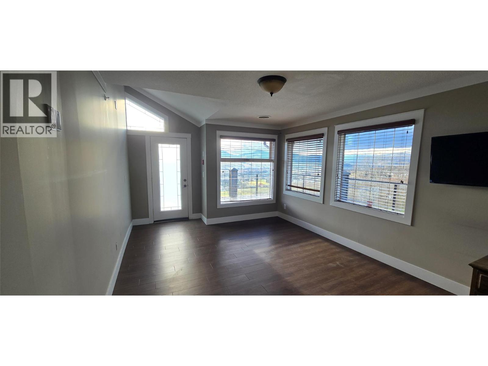 3111 Agnew Road, Vernon