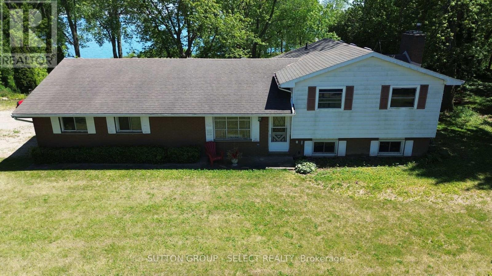 7504 TALBOT TRAIL - 3