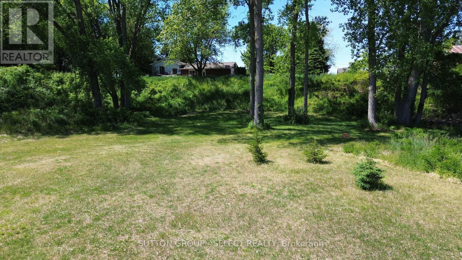 7504 TALBOT TRAIL - 31