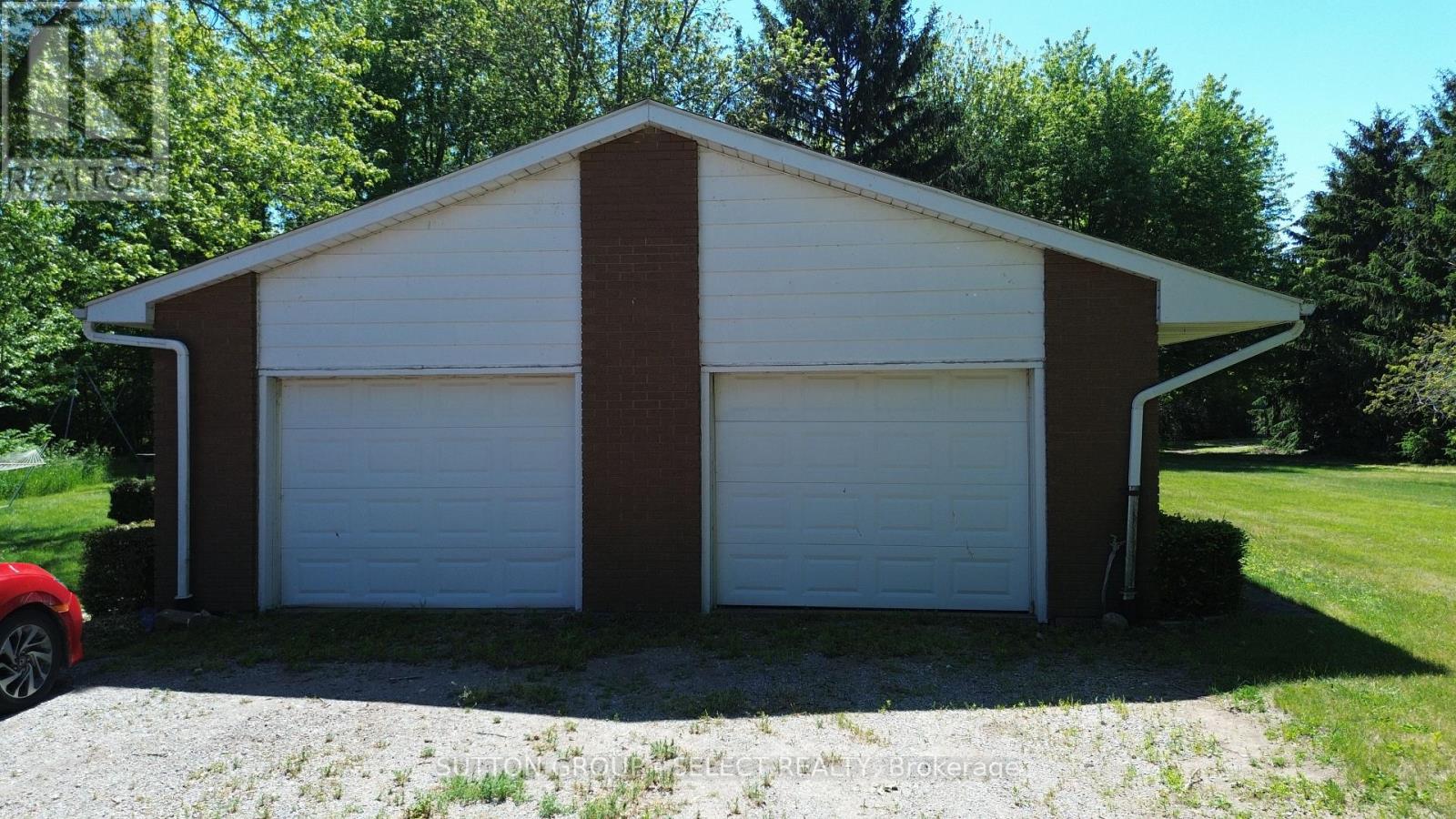 7504 TALBOT TRAIL - 5