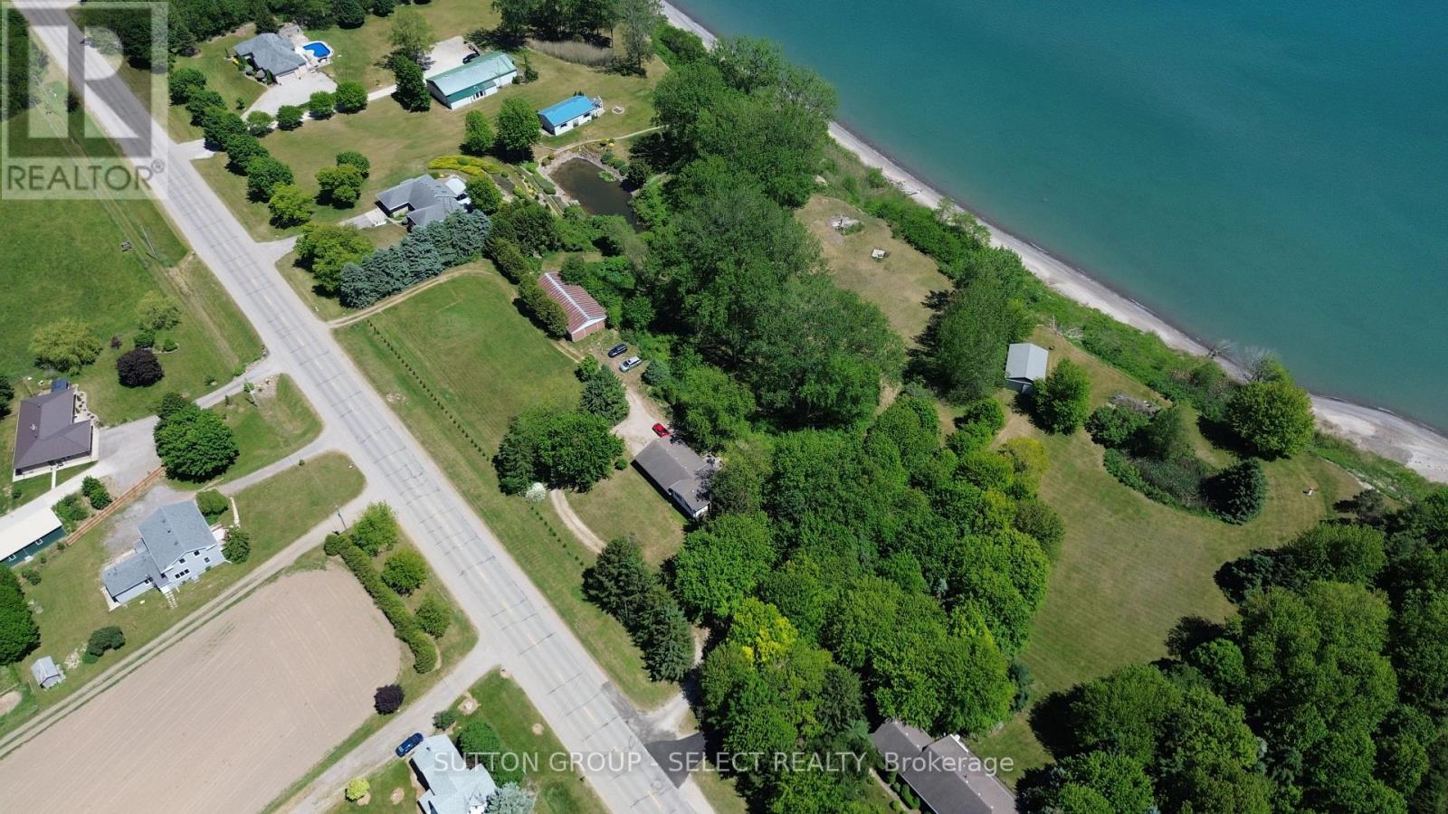 7504 TALBOT TRAIL - 23