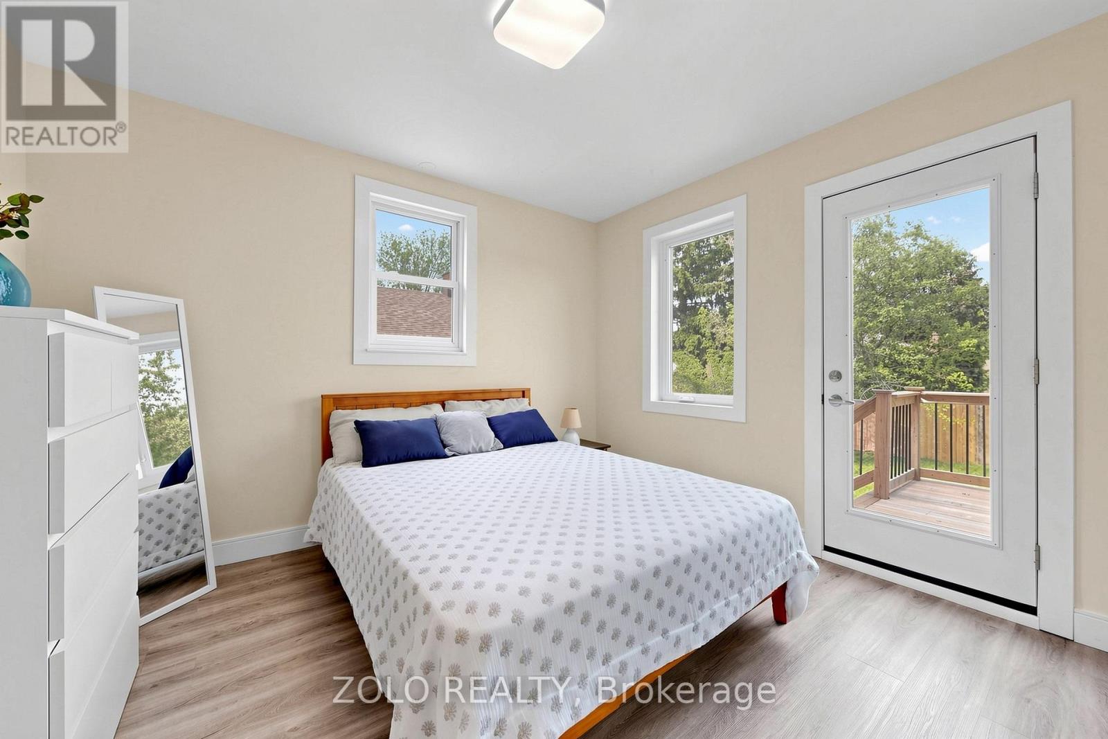 84 EAST 15TH STREET - 16