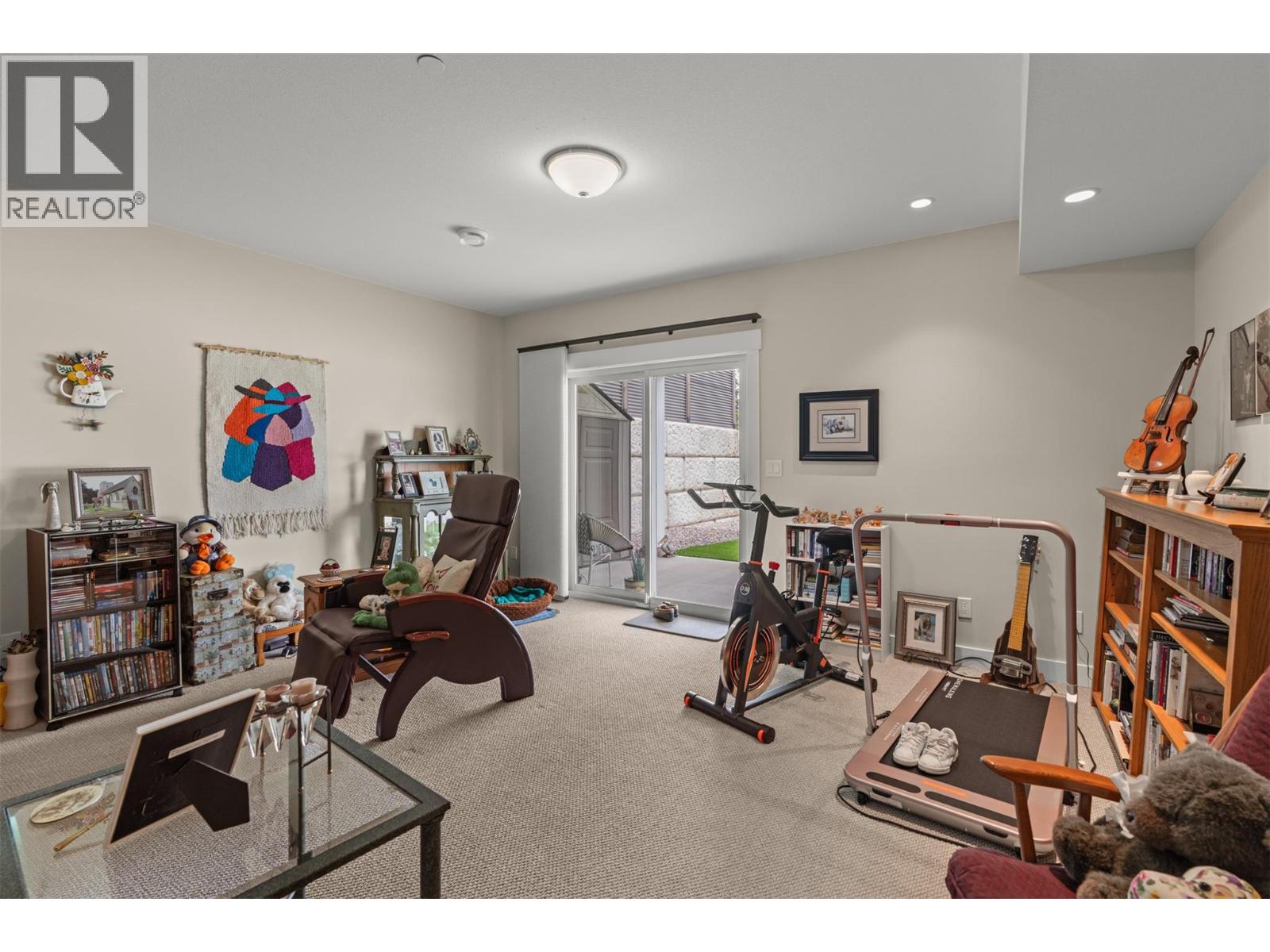 3270 Birban Avenue - 31
