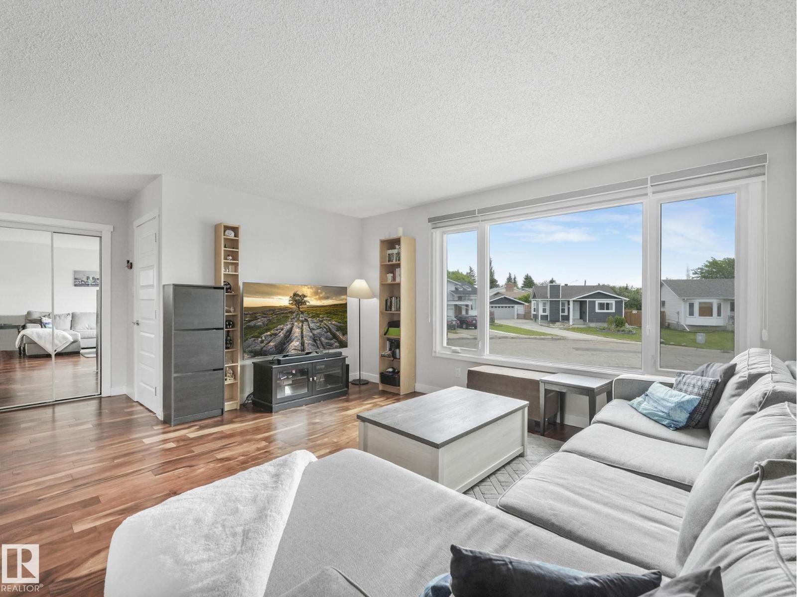 180 DUNLUCE RD NW — photo 11