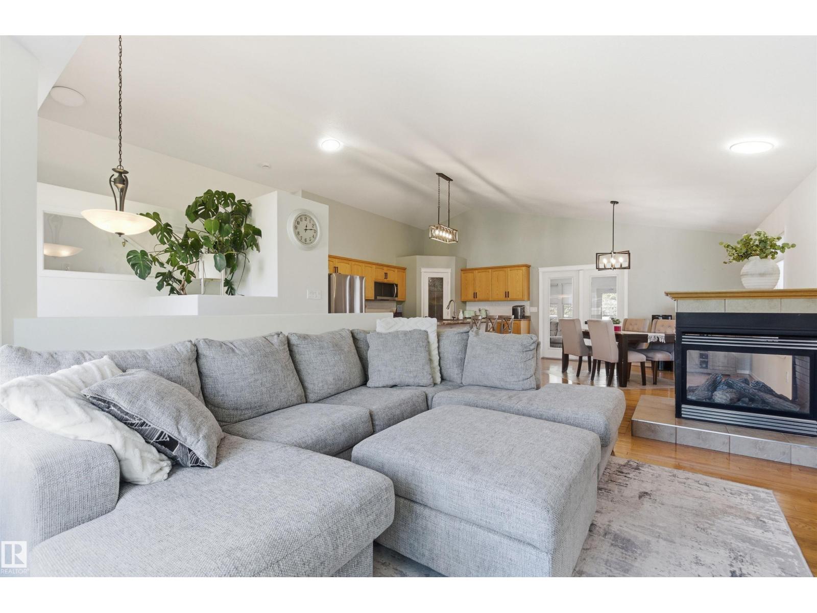 2309 3 AV - photo 3
