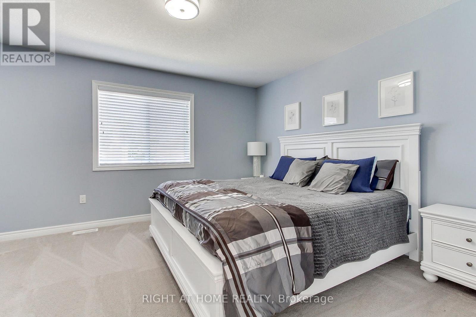 58 CARLETON TRAIL - 26