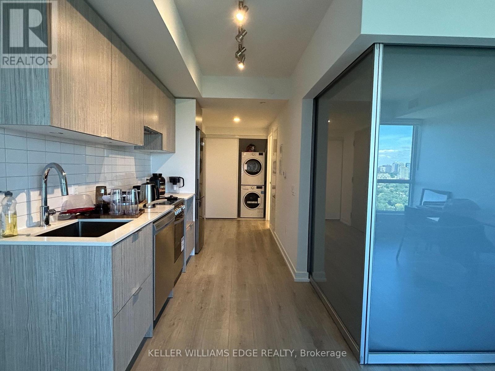 #2407 395 BLOOR STREET E - 13