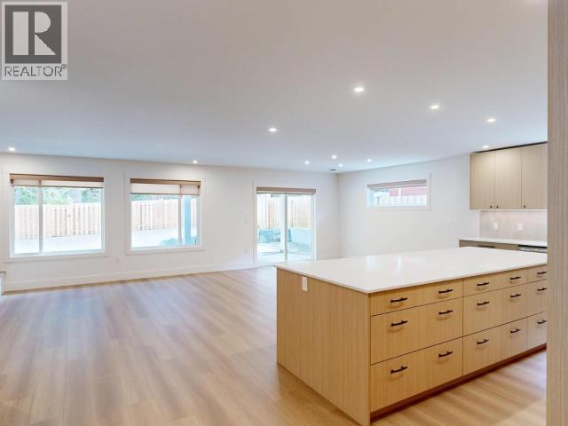 4114 BEAUSEJOUR AVENUE - 2