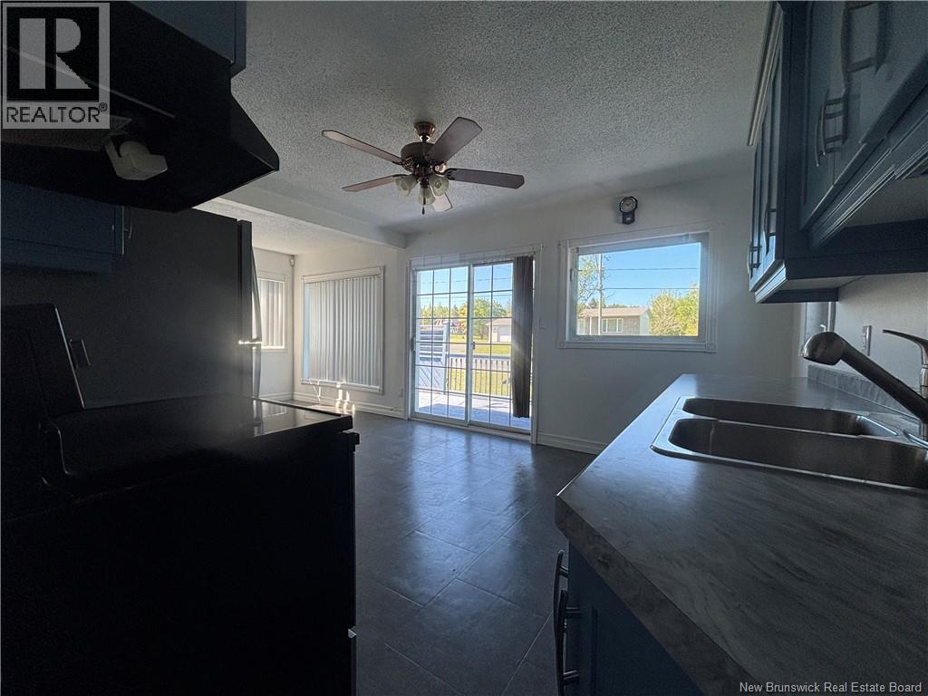 1181 Rue Bryar - 17
