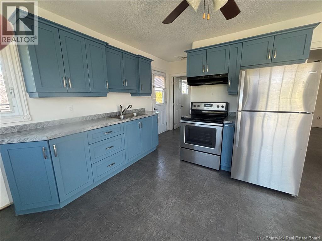 1181 Rue Bryar - 23