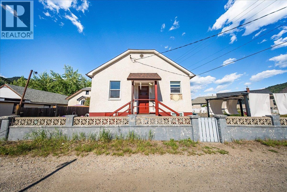 1555 McQuarrie Street - 49