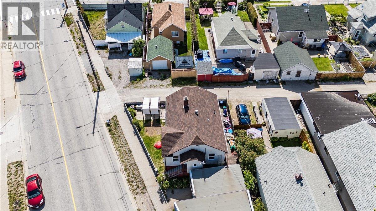 1555 McQuarrie Street - 41