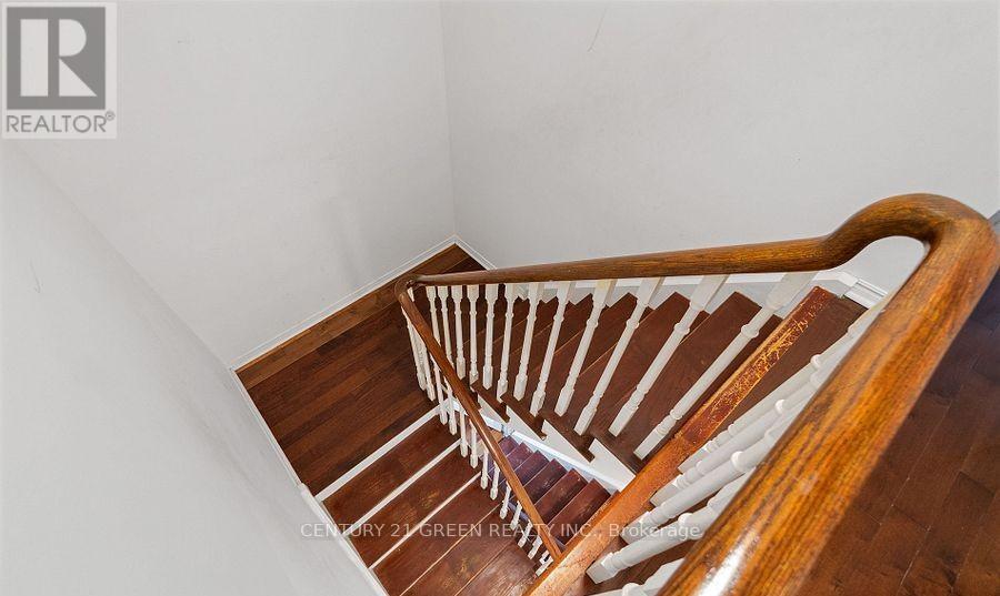 338 HILLSIDE DRIVE - 16
