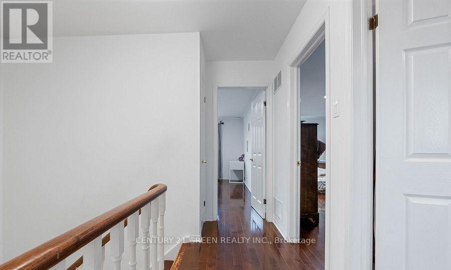 338 HILLSIDE DRIVE - 17