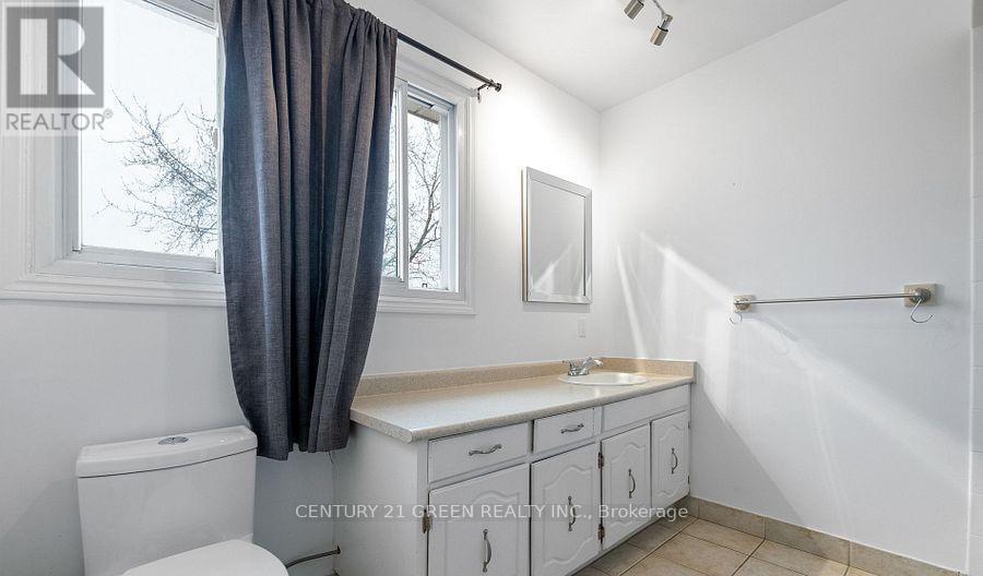 338 HILLSIDE DRIVE - 25