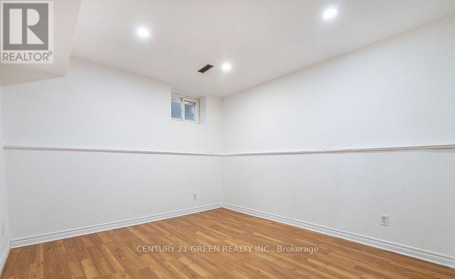 338 HILLSIDE DRIVE - 31