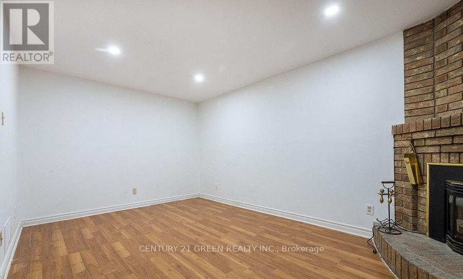338 HILLSIDE DRIVE - 34