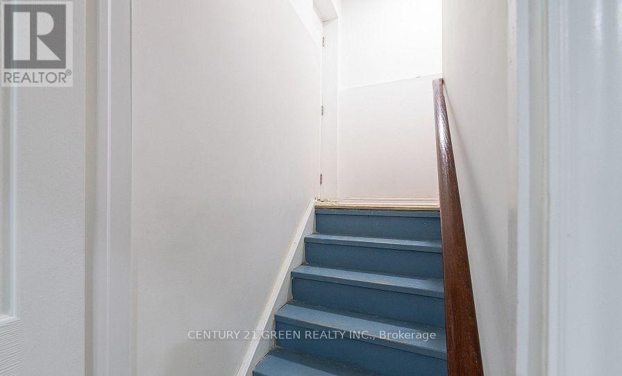 338 HILLSIDE DRIVE - 37