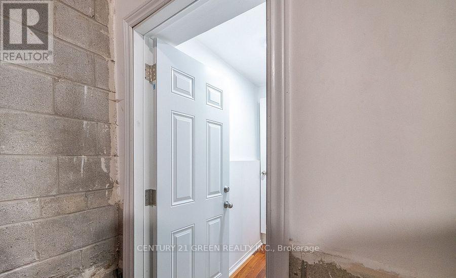 338 HILLSIDE DRIVE - 39