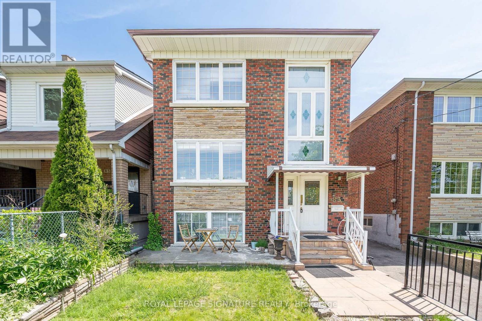 Listing photo of 83 CALEDONIA ROAD
