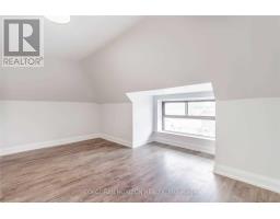 2261 Dundas Street W, Toronto, ON M6R1X6 Photo 21