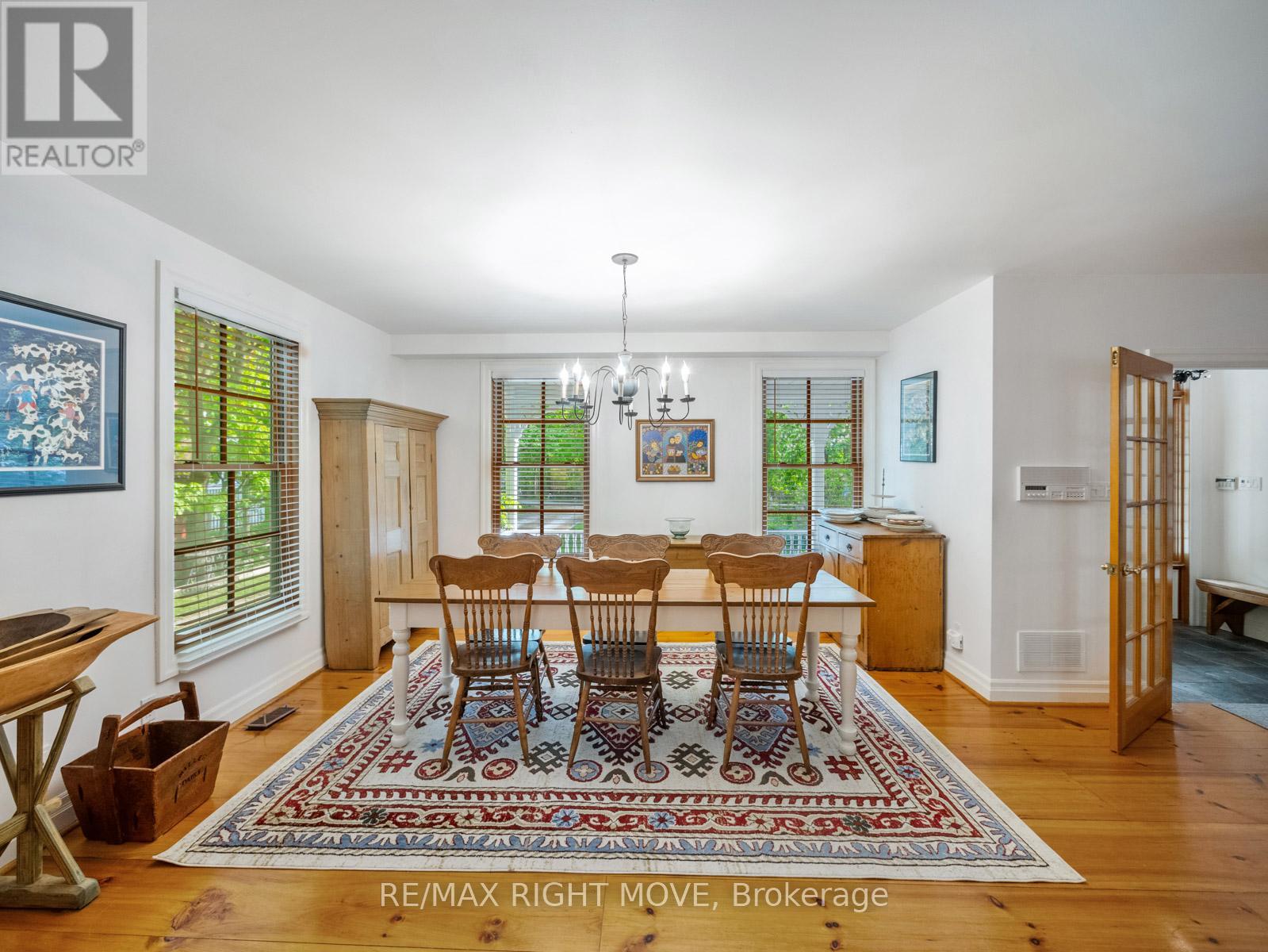 7135 POND STREET - 22