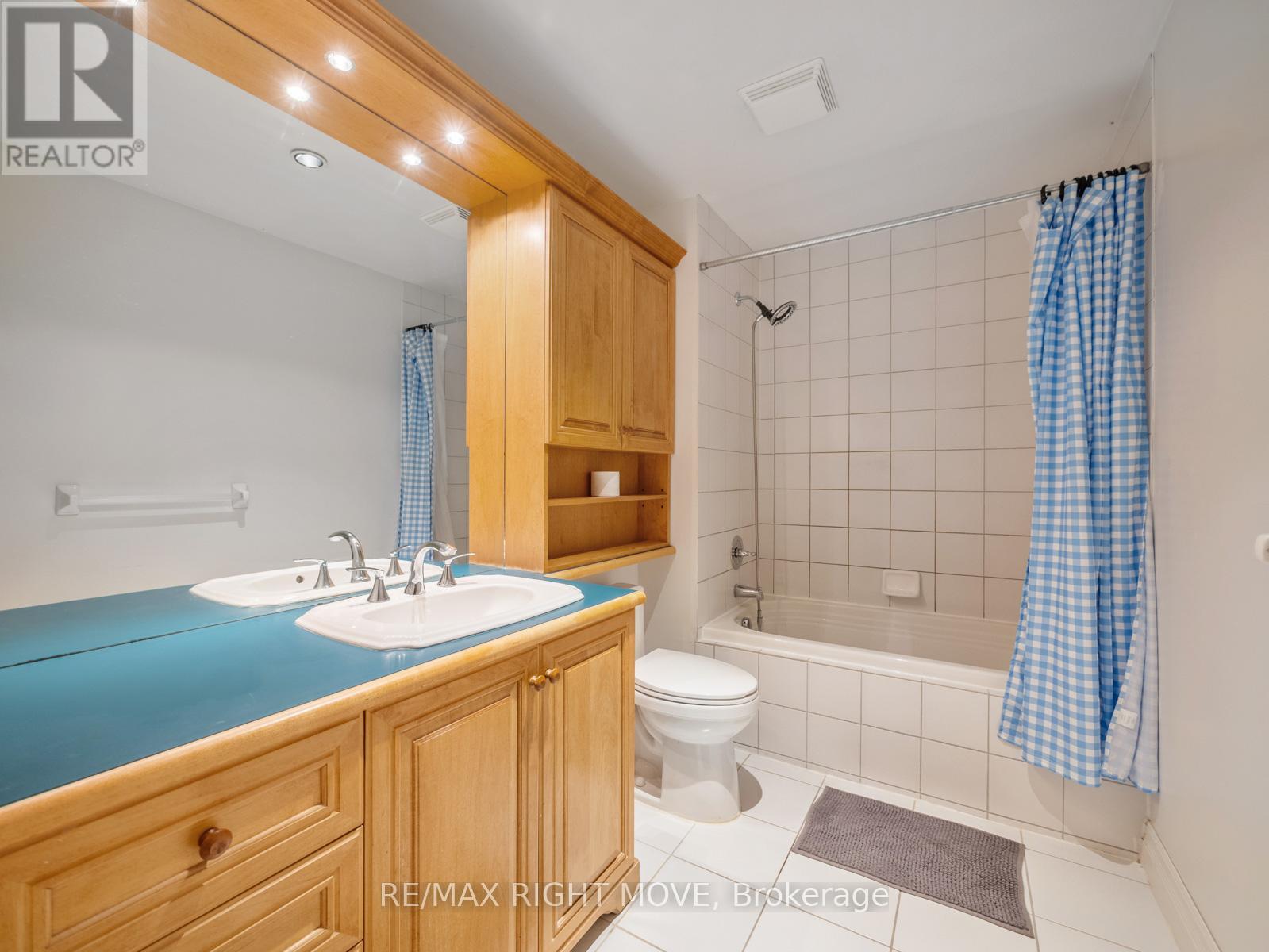 7135 POND STREET - 36
