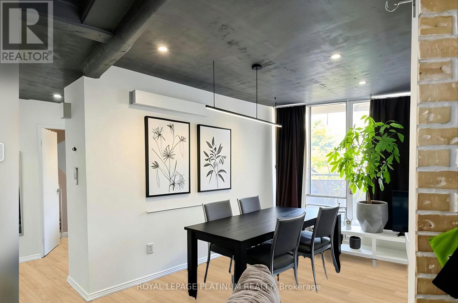 #408 330 DIXON ROAD - 8
