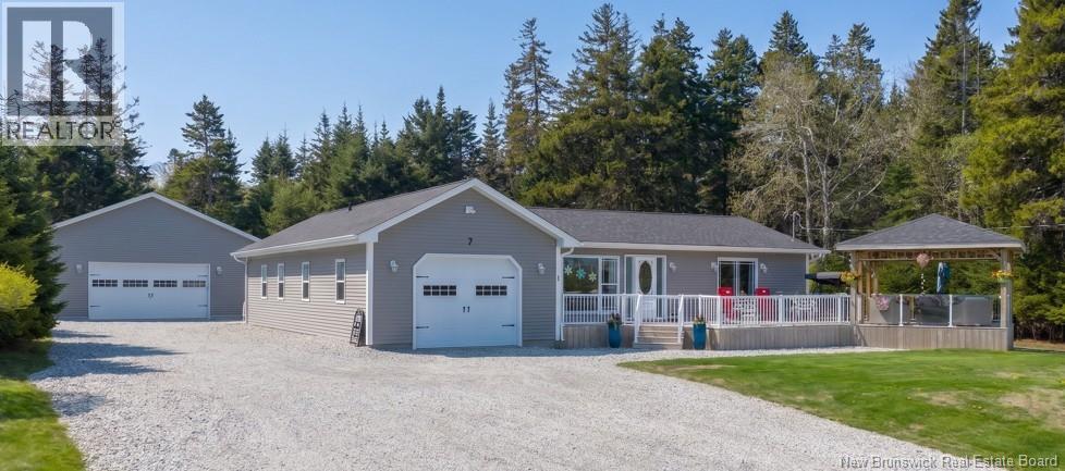 7 David Farm Road - 1