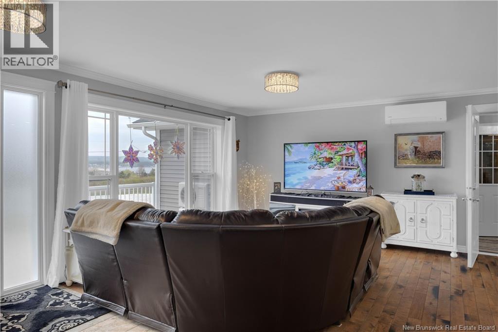 7 David Farm Road - 13