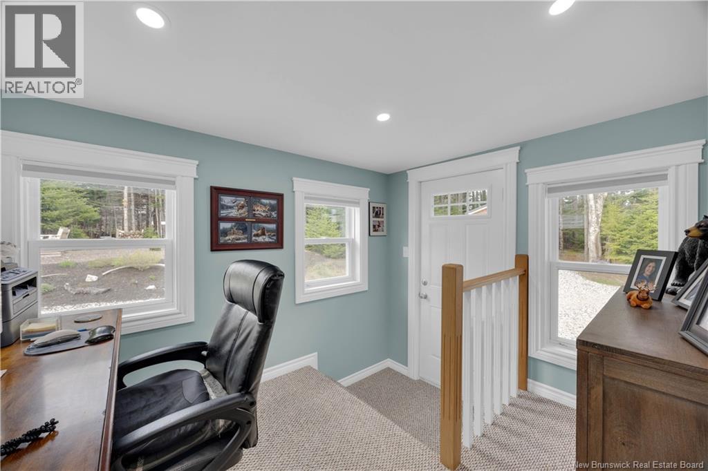 7 David Farm Road - 24