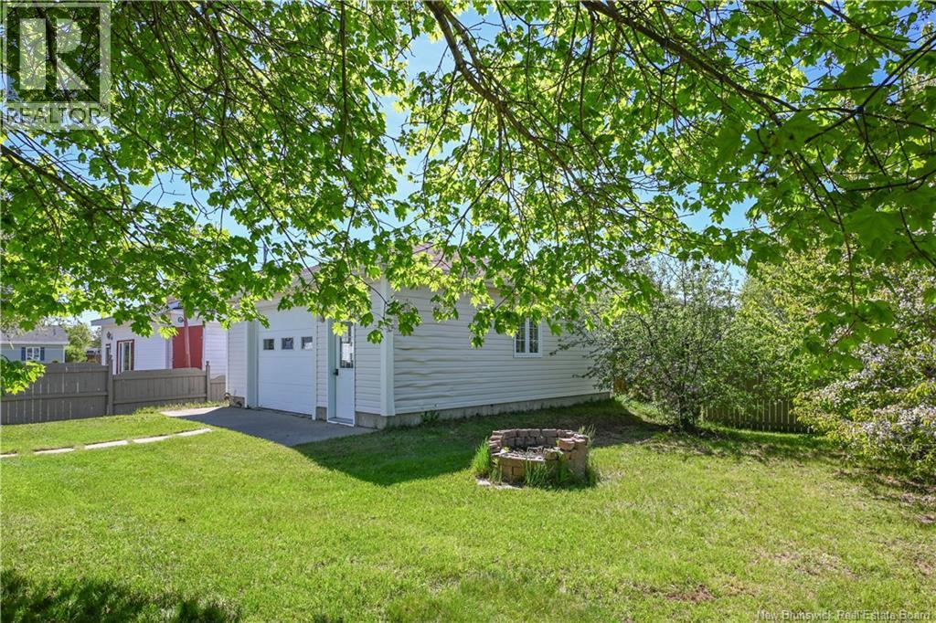 137 Savoie Street - 10