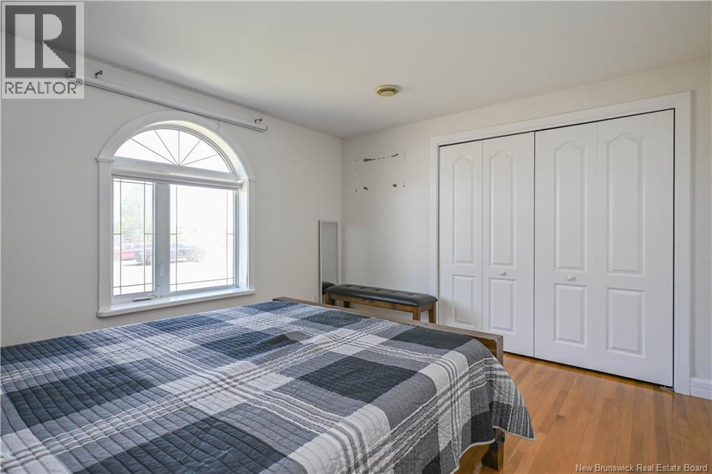 137 Savoie Street - 26