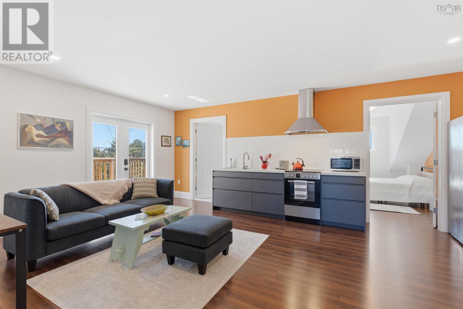 Property 38 of 50 of 437 Mount Pleasant Road