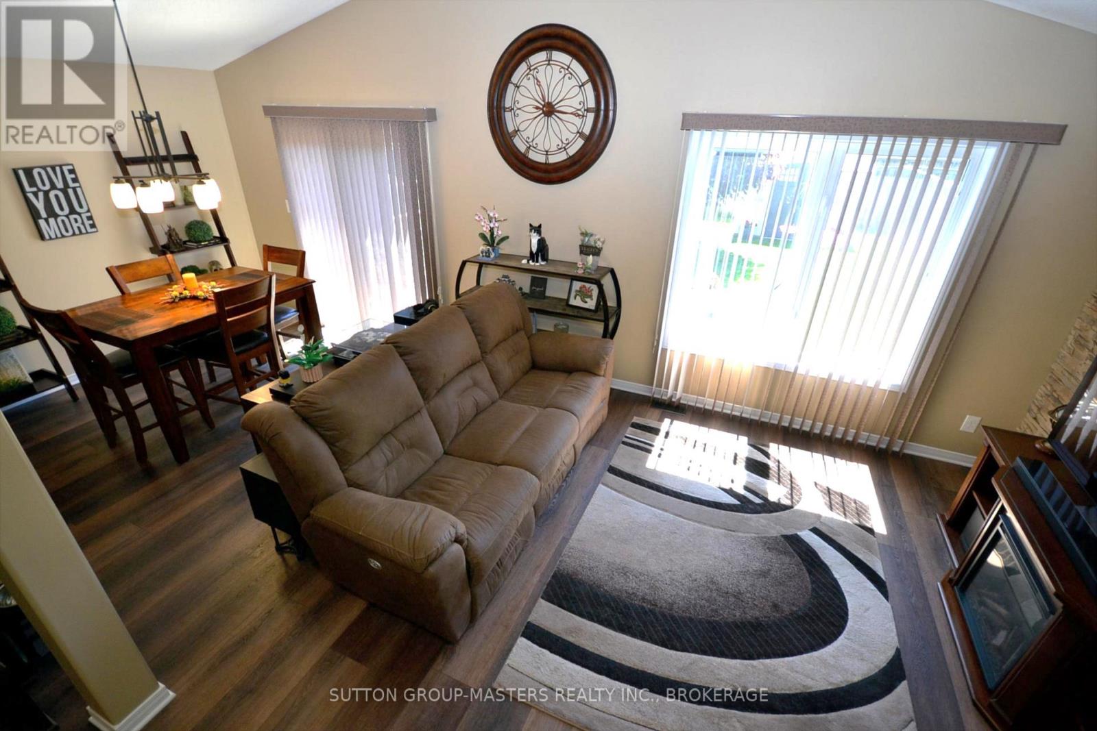 737 MARGARET WAY - 14