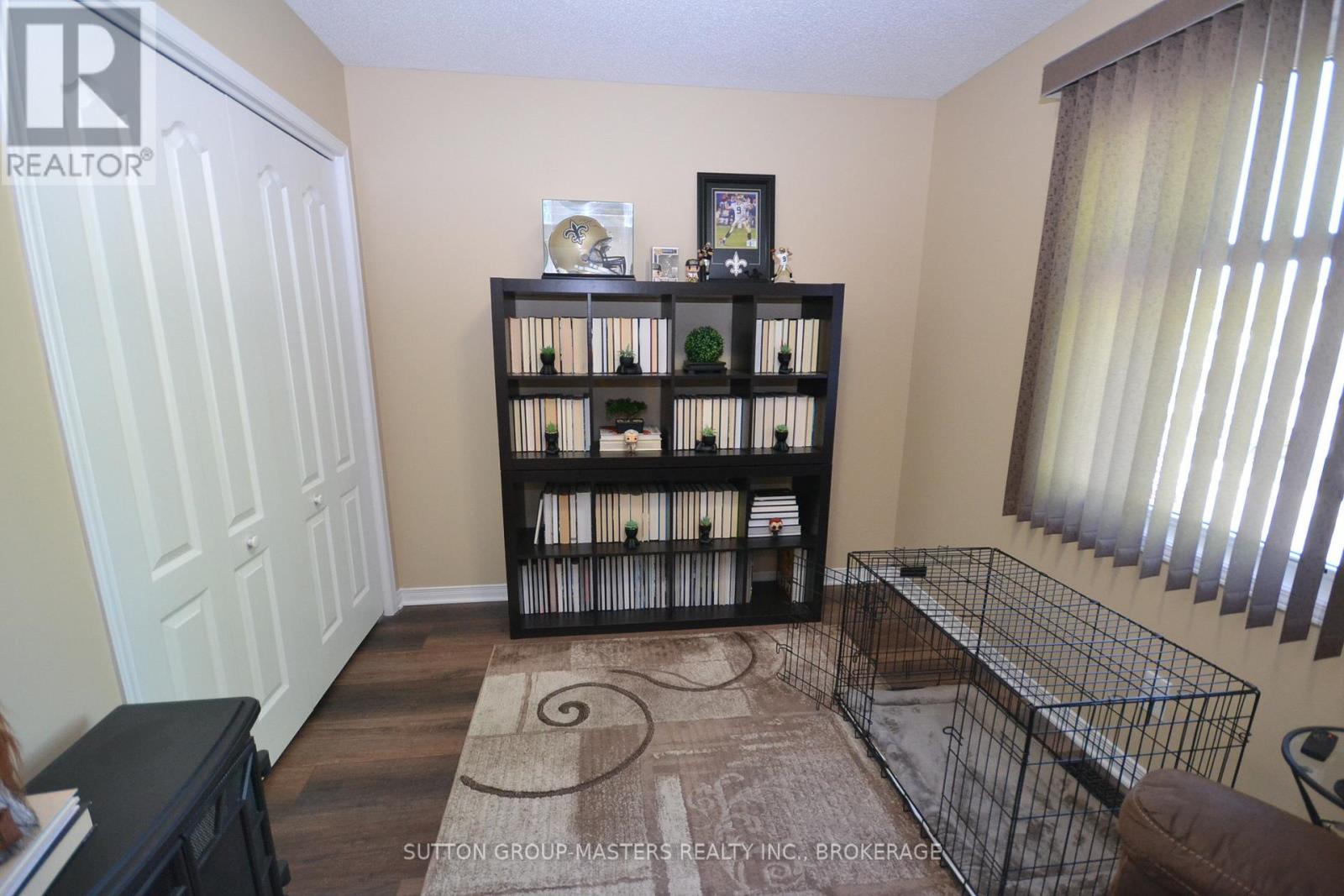 737 MARGARET WAY - 21