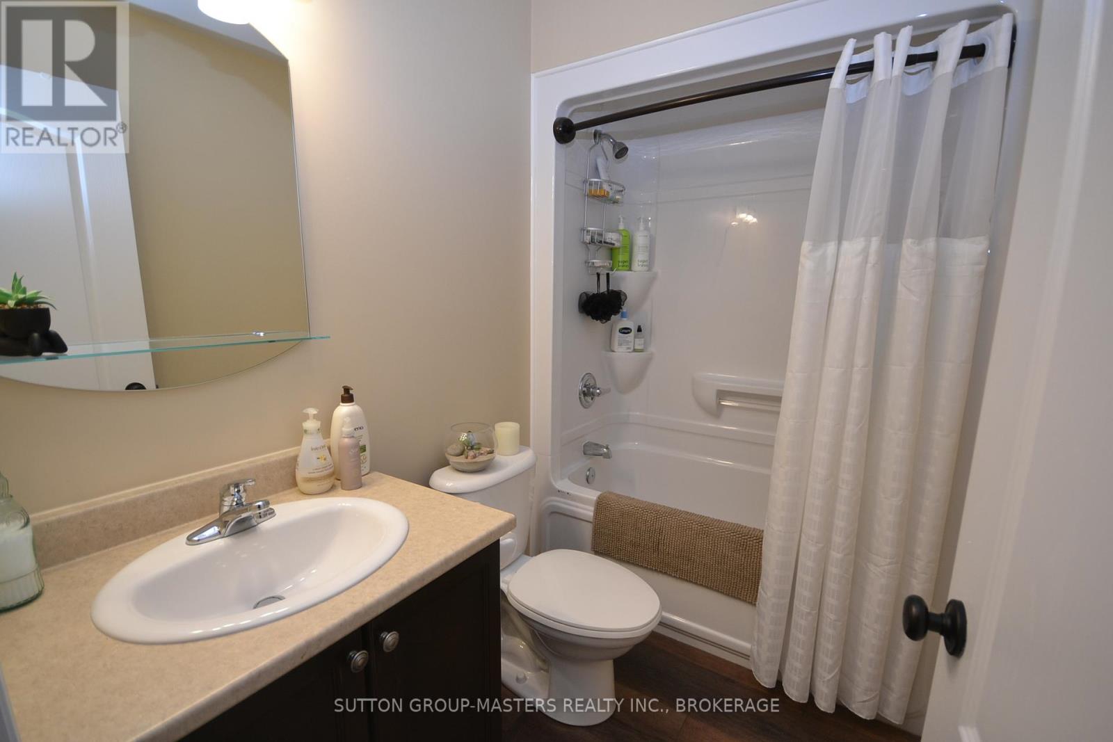 737 MARGARET WAY - 22