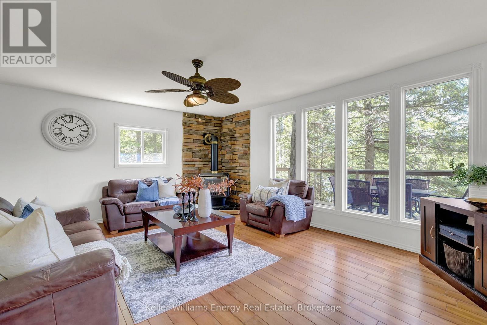 34C BENTLEY LAKE PLACE - 14